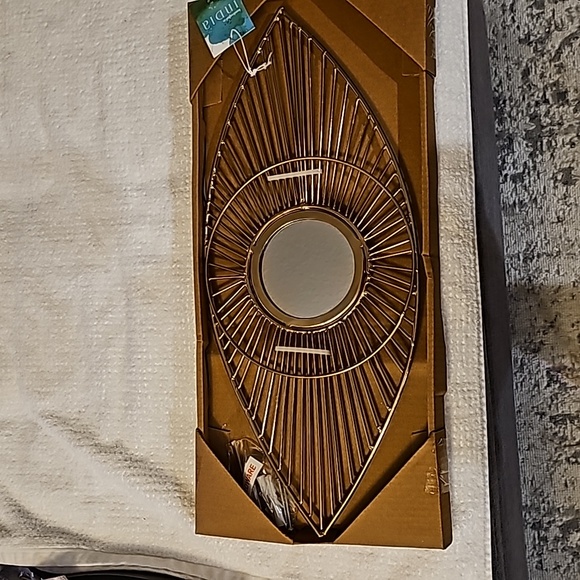 NWT Evil Eye Wall Mirror - Picture 2 of 6